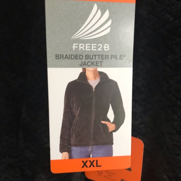 Women’s XXL Free2b braided butter piled zip up jacket. New with tags. - Picture 2 of 6
